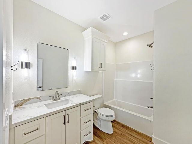 1989 Pedregal Drive, Crystal Beach, TX 77650