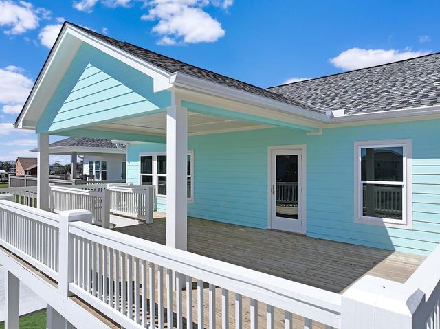 1989 Pedregal Drive, Crystal Beach, TX 77650