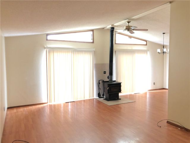 6 Netherton Lane, Bella Vista, AR 72715