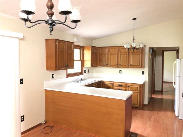 6 Netherton Lane, Bella Vista, AR 72715