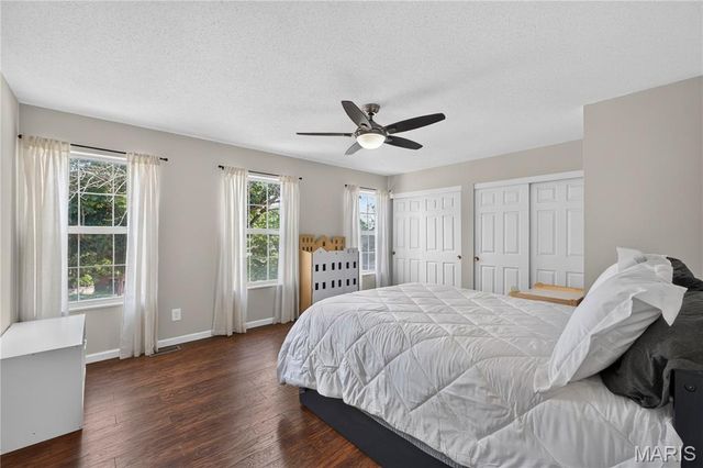 1557 Greenfield Crossing Court, Ballwin, MO 63021