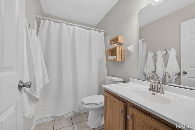 1557 Greenfield Crossing Court, Ballwin, MO 63021