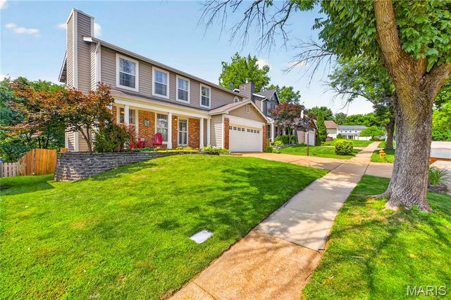 1557 Greenfield Crossing Court, Ballwin, MO 63021
