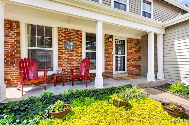 1557 Greenfield Crossing Court, Ballwin, MO 63021