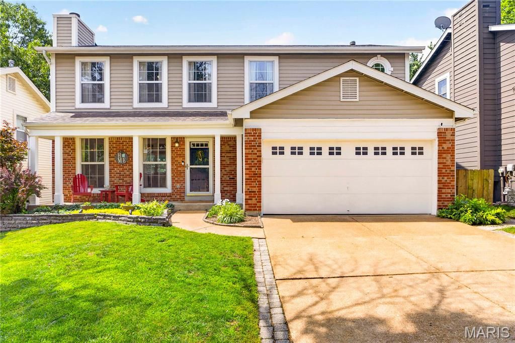 1557 Greenfield Crossing Court, Ballwin, MO 63021
