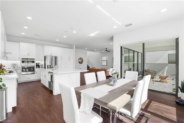 20557 Fair Oak LN, Estero, FL 33928