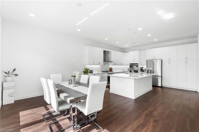 20557 Fair Oak LN, Estero, FL 33928