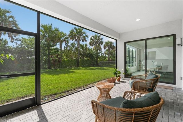 20557 Fair Oak LN, Estero, FL 33928