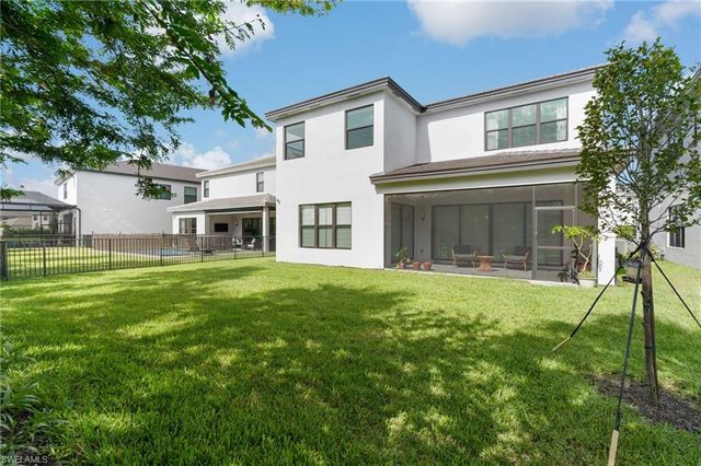 20557 Fair Oak LN, Estero, FL 33928