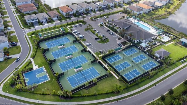 20557 Fair Oak LN, Estero, FL 33928