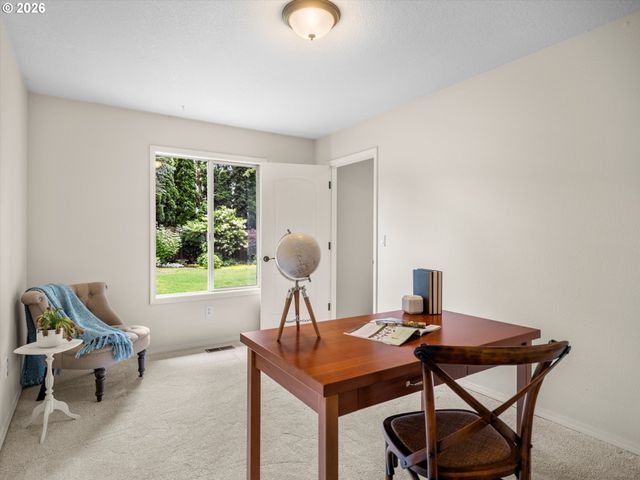 5040 Sw GREENWOOD Cir, Tualatin, OR 97062