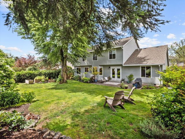 5040 Sw GREENWOOD Cir, Tualatin, OR 97062