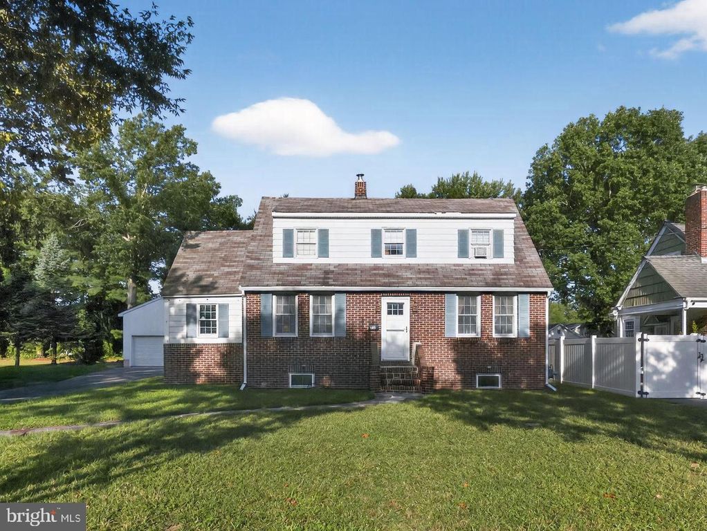 516 N VALLEY AVE, Vineland, NJ 08360