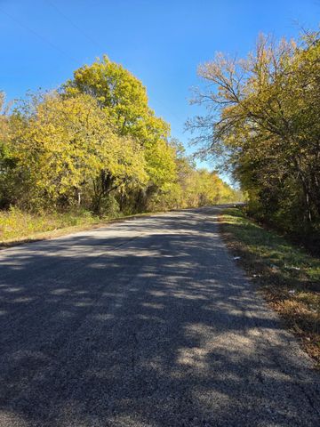 1145 Jefferson Road, Paris, TX 75460