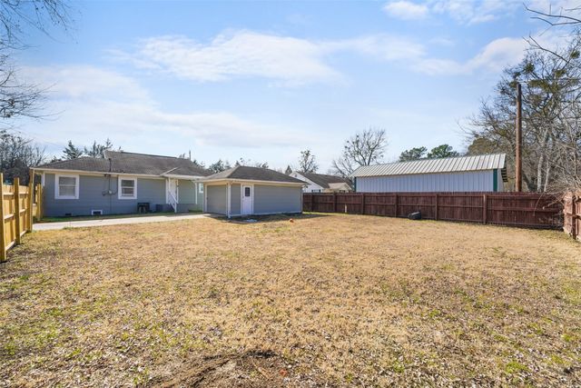 1145 Jefferson Road, Paris, TX 75460