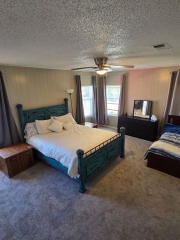 1145 Jefferson Road, Paris, TX 75460