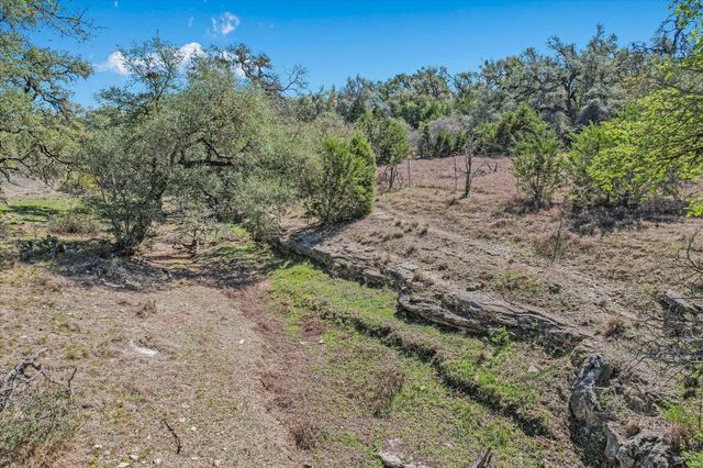 5421 PURGATORY RD, San Marcos, TX 78666