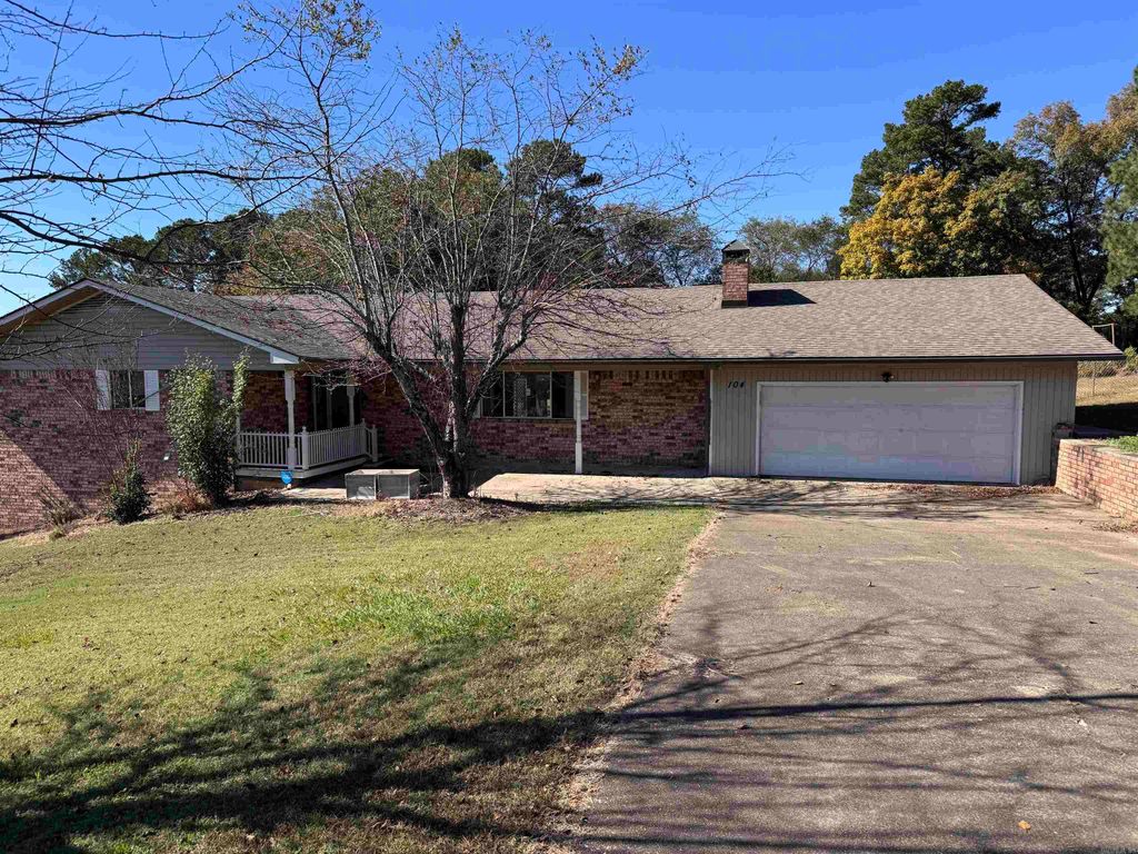 104 Maplewood, Hot Springs, AR 71901