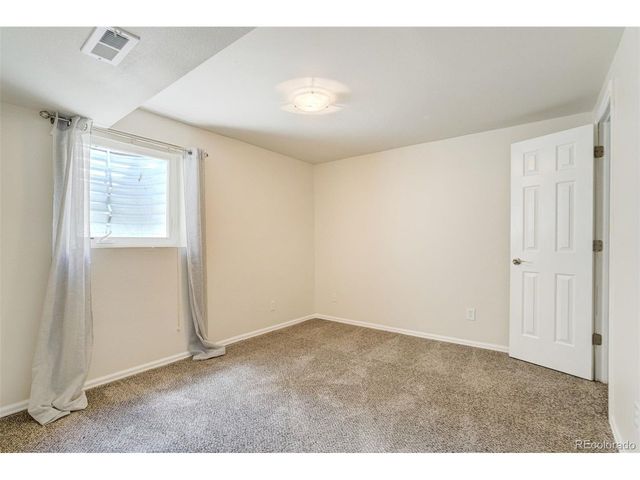 314 Cobblestone Dr, Colorado Springs, CO 80906