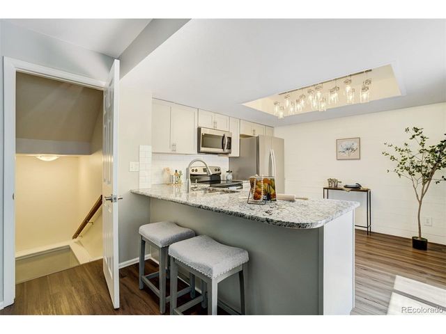 314 Cobblestone Dr, Colorado Springs, CO 80906