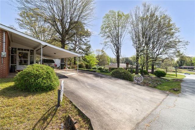 1242 Norman Drive, Eden, NC 27288