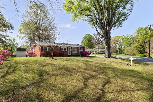 1242 Norman Drive, Eden, NC 27288