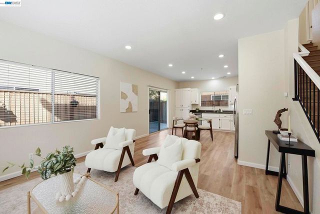 1085 La Brea Ter, Union City, CA 94587