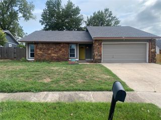 15010 E 35th Place, Tulsa, OK 74134