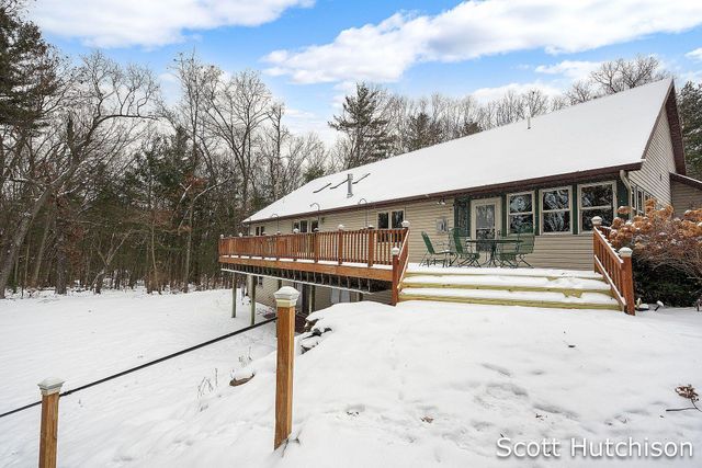 7054 Green Timber Court, Eureka Twp, MI 48838