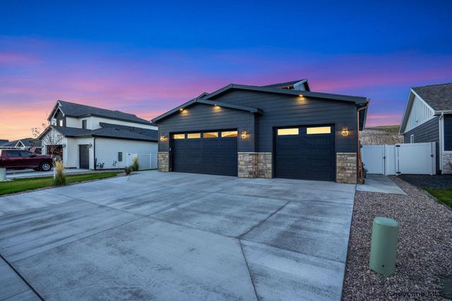 5704 CARMEL DR, Cheyenne, WY 82009