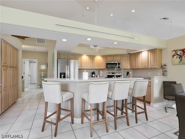 2031 Teagarden LN, Naples, FL 34110