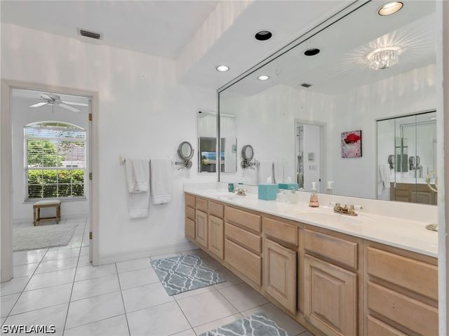 2031 Teagarden LN, Naples, FL 34110