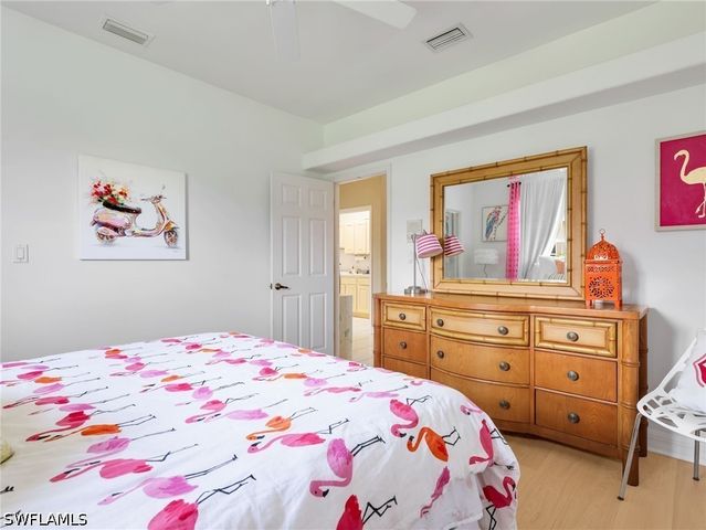 2031 Teagarden LN, Naples, FL 34110