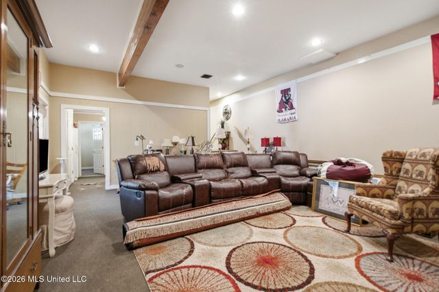 1409 Ladnier Road, Gautier, MS 39553