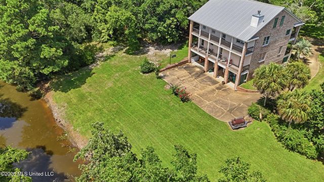 1409 Ladnier Road, Gautier, MS 39553