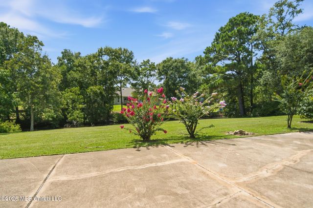 1409 Ladnier Road, Gautier, MS 39553