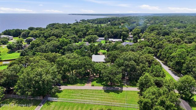 1409 Ladnier Road, Gautier, MS 39553