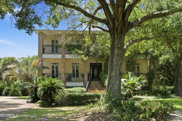 1409 Ladnier Road, Gautier, MS 39553