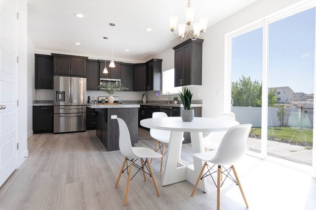 3737 N DEEPWATER DR, Eagle Mountain, UT 84005