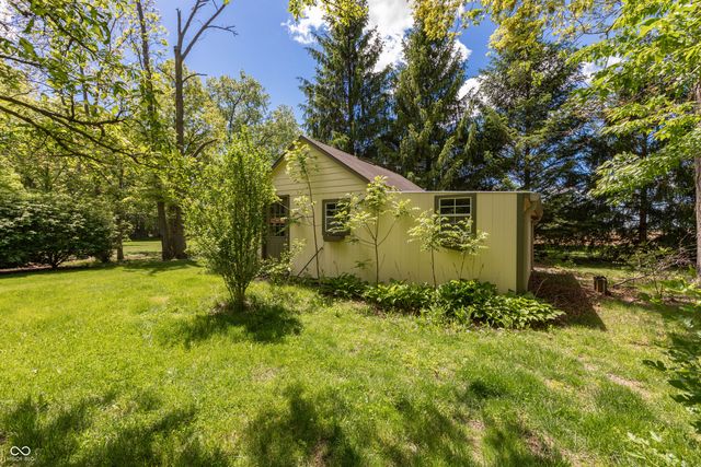 5600 N Red Oak Drive, Greenfield, IN 46140
