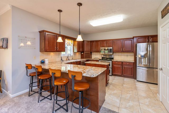 5600 N Red Oak Drive, Greenfield, IN 46140