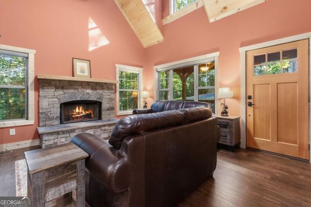 152 Cherry Court, Ellijay, GA 30540
