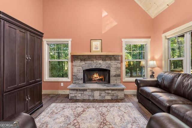 152 Cherry Court, Ellijay, GA 30540