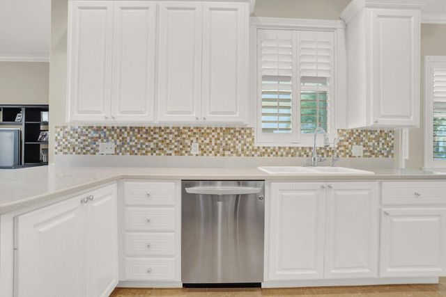 2688 E Community Drive, Jupiter, FL 33458