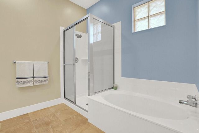 2688 E Community Drive, Jupiter, FL 33458