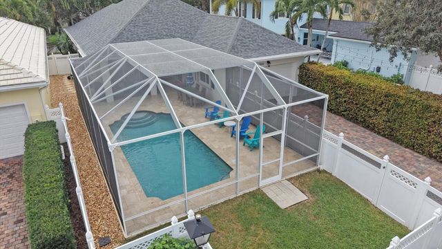 2688 E Community Drive, Jupiter, FL 33458