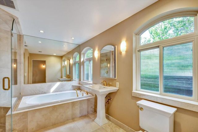 17618 San Benito Way, Monte Sereno, CA 95030
