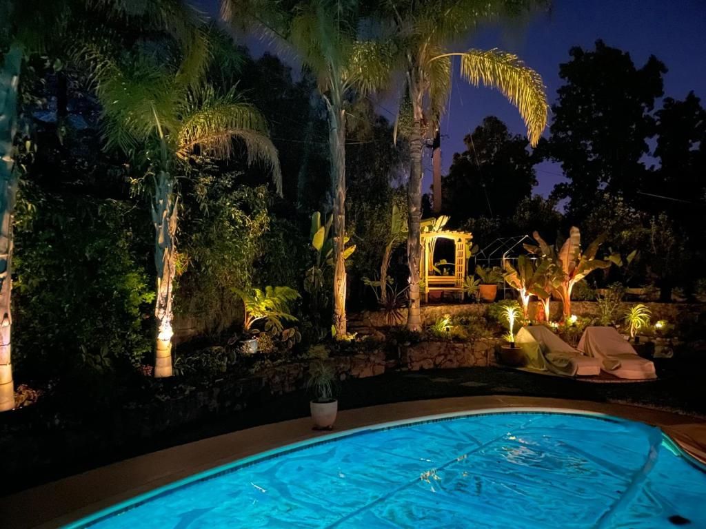 17618 San Benito Way, Monte Sereno, CA 95030