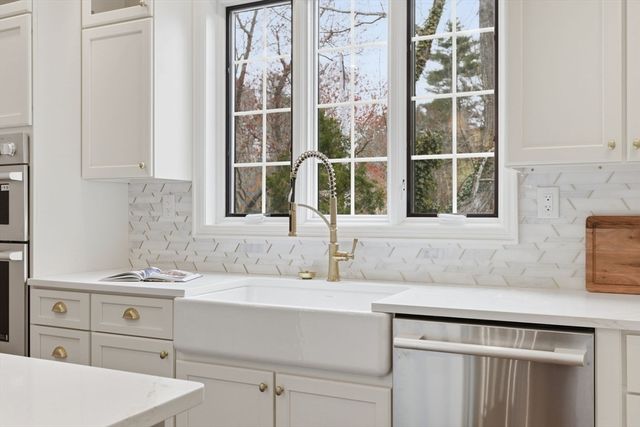 131 Maple, Scituate, MA 02066