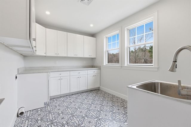 131 Maple, Scituate, MA 02066
